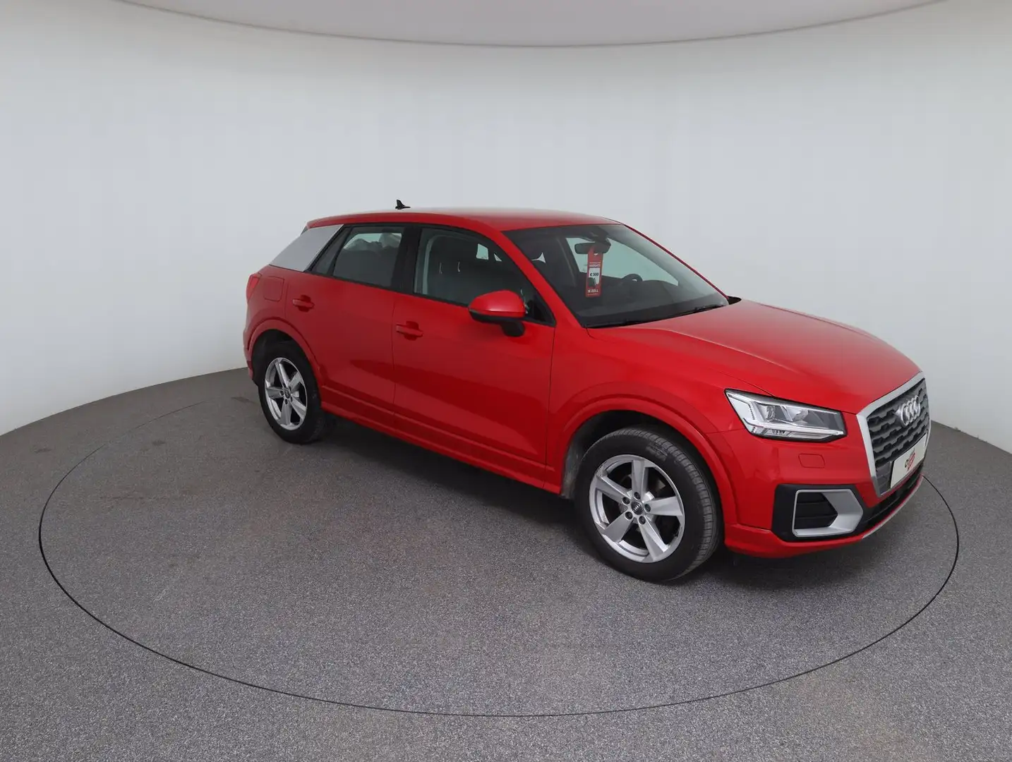 Audi Q2 30 TDI Sport Rot - 2