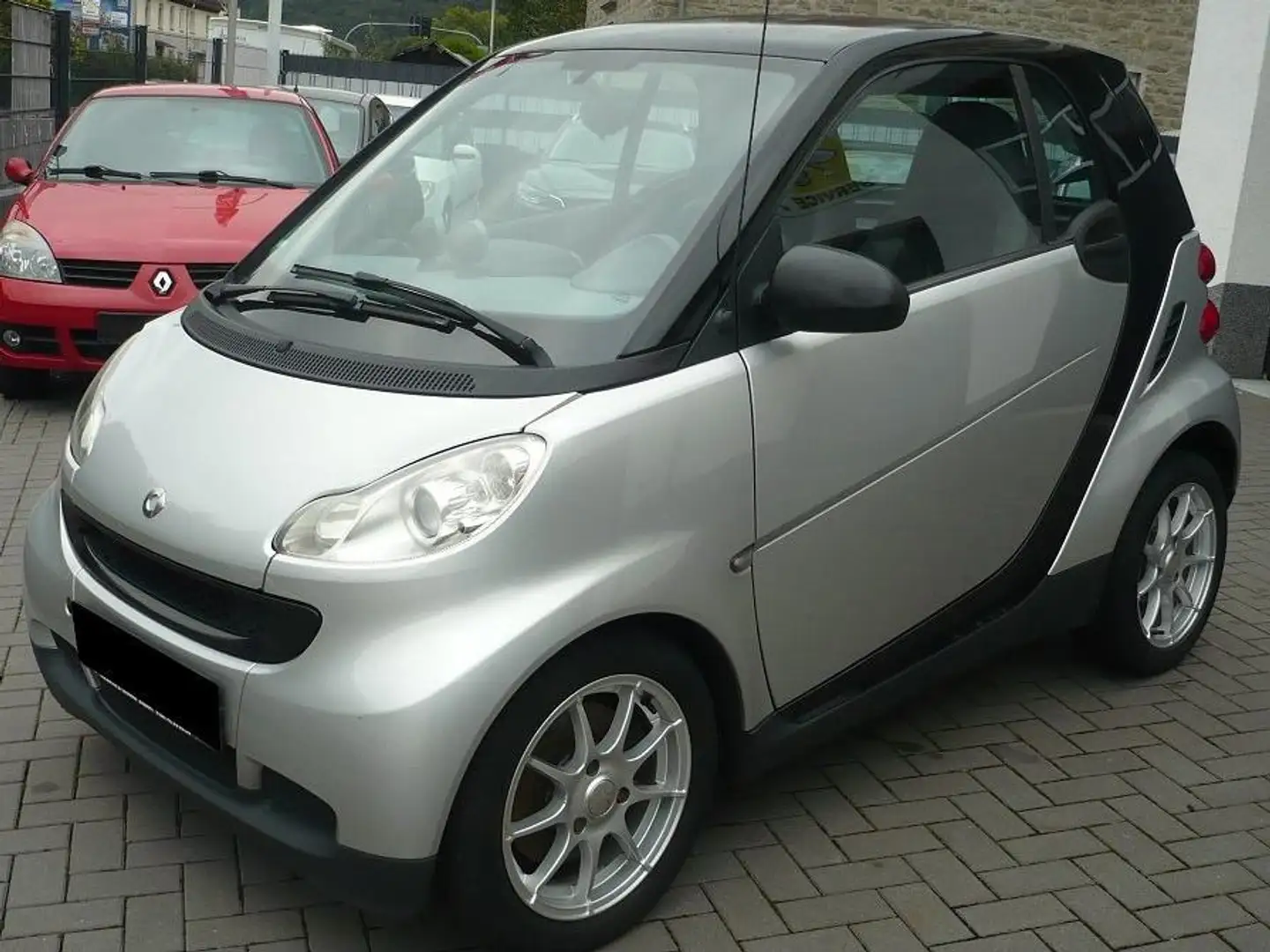 smart forTwo coupe pure klima Servo Panoramadach Zentrall Silber - 2