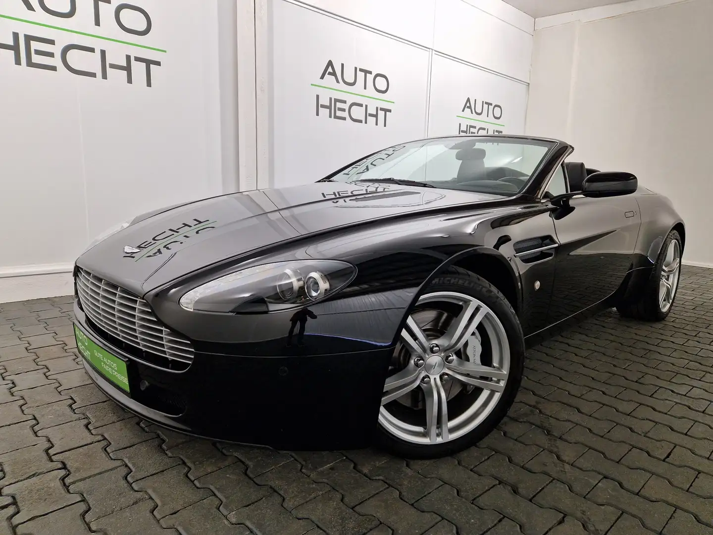 Aston Martin V8 4,7 Roadster, deutsches Fzg, wenig KM Negro - 1