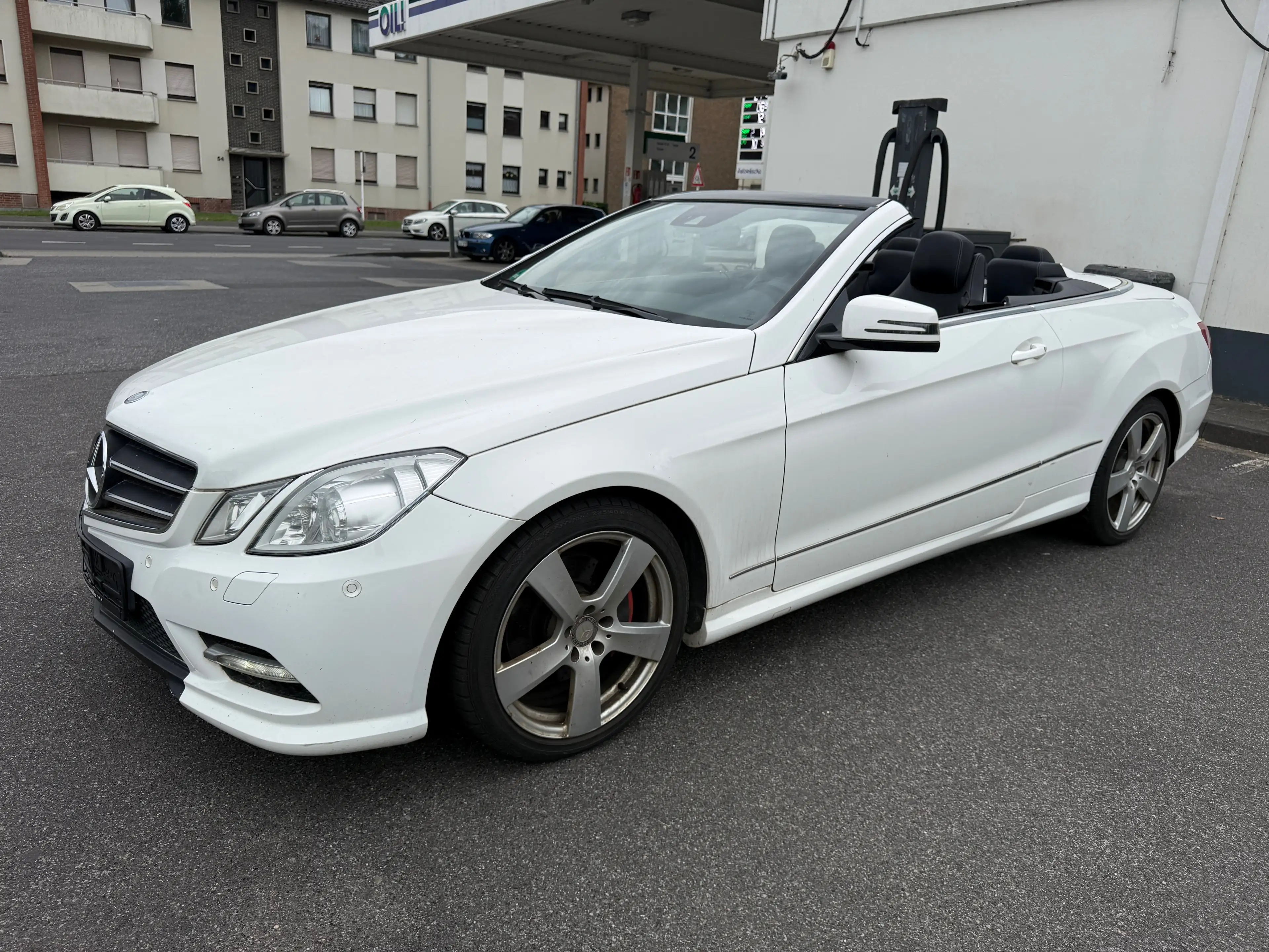 Mercedes-Benz E 350 E 350 CDI BlueEfficiency*Cabrio*Leder