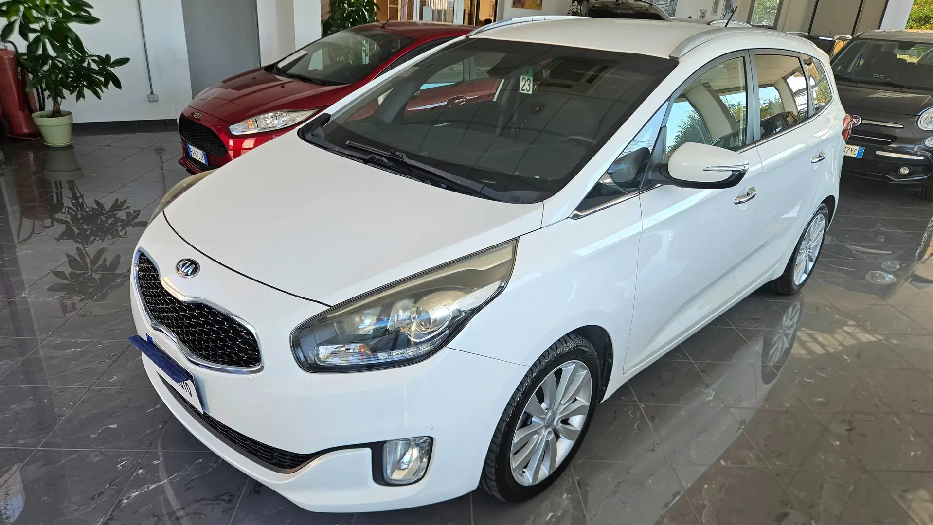 Kia Carens Carens 1.7 crdi Class 115cv Bianco - 1