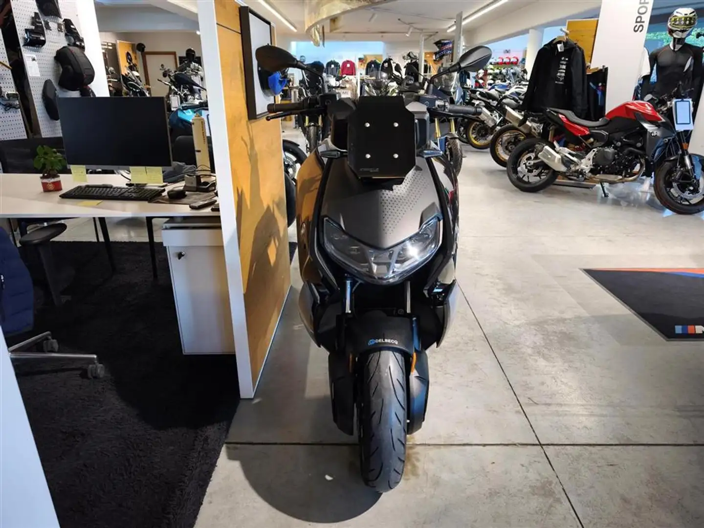 BMW CE 04 0 Grijs - 2