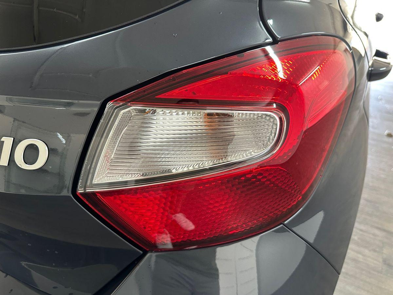 Hyundai i10 Trend 1.2 79 PS Automatik+CAM+SHZ+Klimaautomatik — photo 2