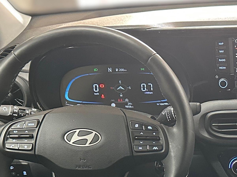 Hyundai i10 Trend 1.2 79 PS Automatik+CAM+SHZ+Klimaautomatik — photo 6