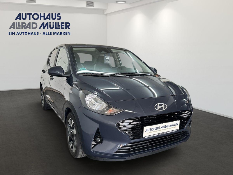 Hyundai i10 Trend 1.2 79 PS Automatik+CAM+SHZ+Klimaautomatik — photo 12