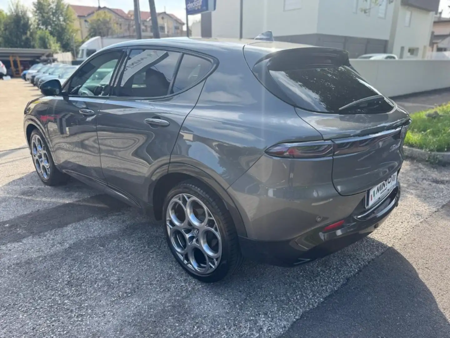 Alfa Romeo Tonale 1.5 130 CV MHEV TCT7 Edizione Speciale Gris - 2