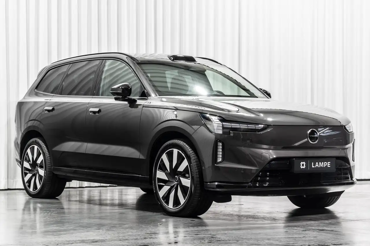 Volvo EX90 2026
