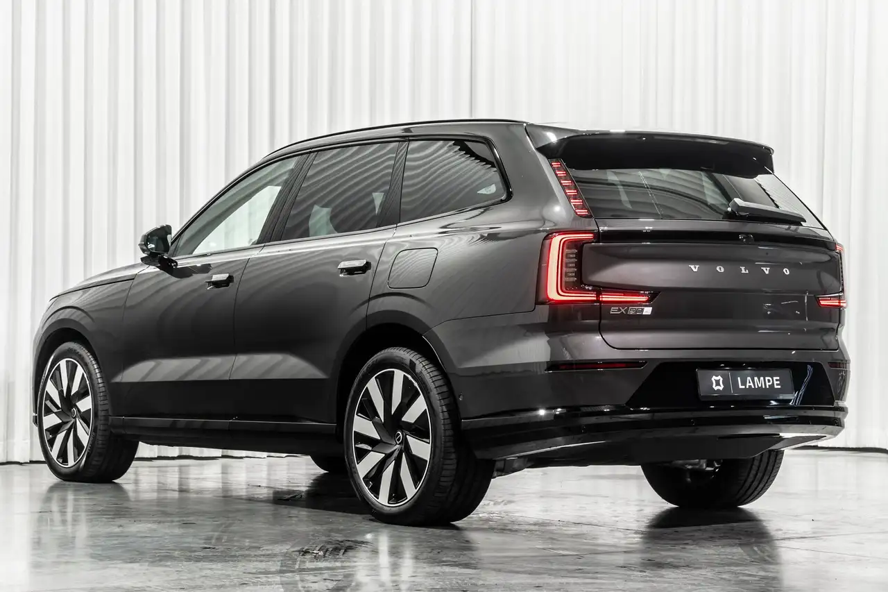 Volvo EX90 2026 — фото 10