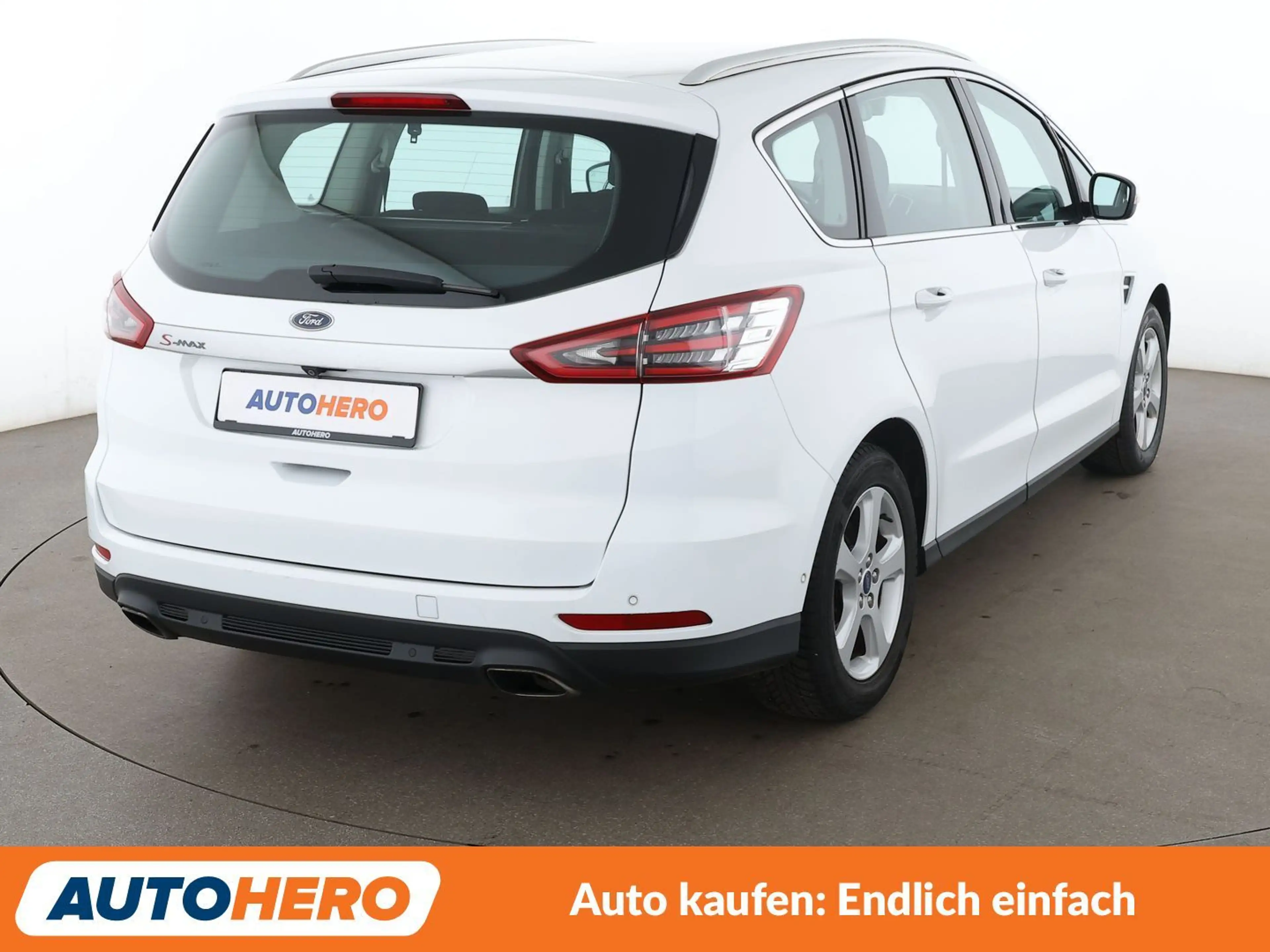 Ford S-Max 2.0 EcoBoost Titanium Aut.*NAVI*CAM*SPUR*PDC*SHZ* — photo 6