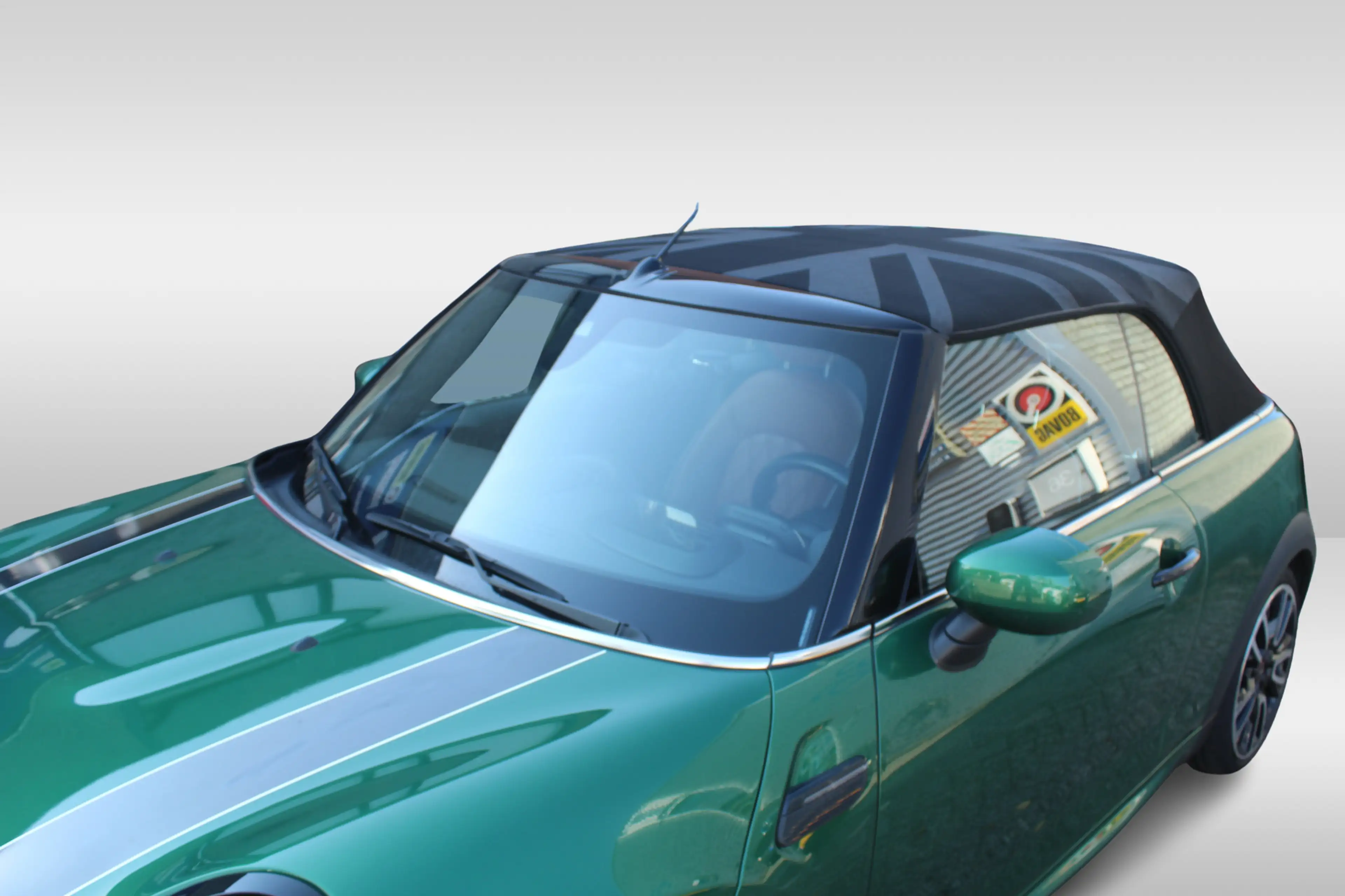 MINI Cooper Cabrio 1.5 John Cooper Works l Britisch racing green l Ch — photo 20