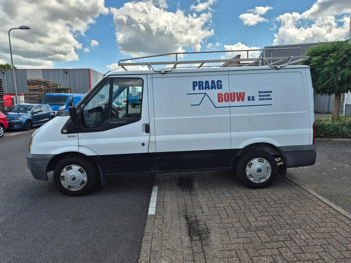 Ford Transit 260S 2.2 TDCI Edition Nap Airco Zeer weinig km Wit - 2