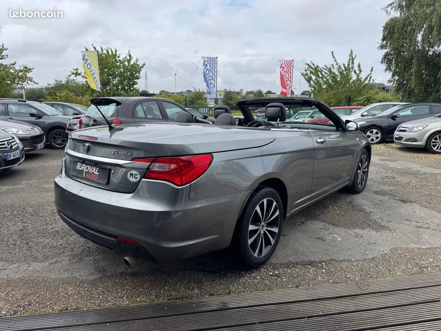 Lancia Flavia 2.4 170ch cabriolet 3p - 2