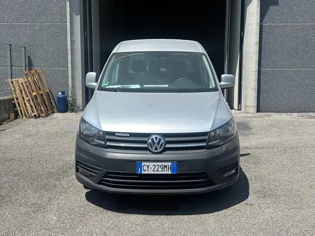 Volkswagen Caddy LOUNGE BENZ METANO ATTREZZATO
