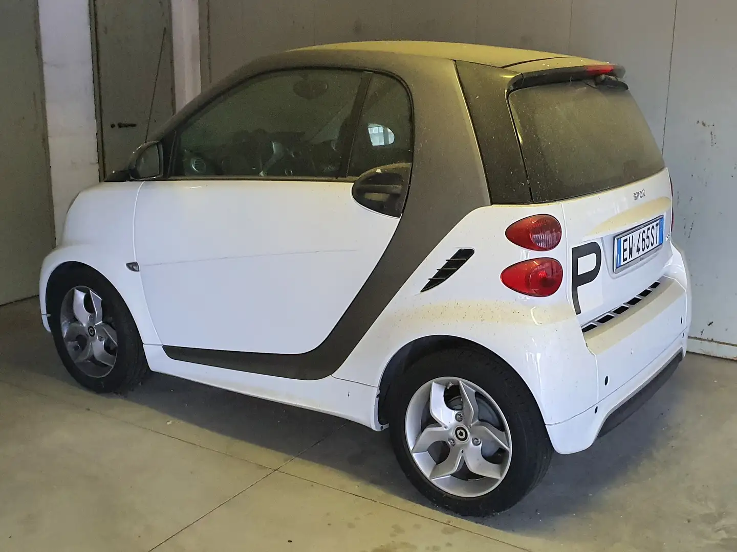 smart forTwo COUPE' MHD Bianco - 1