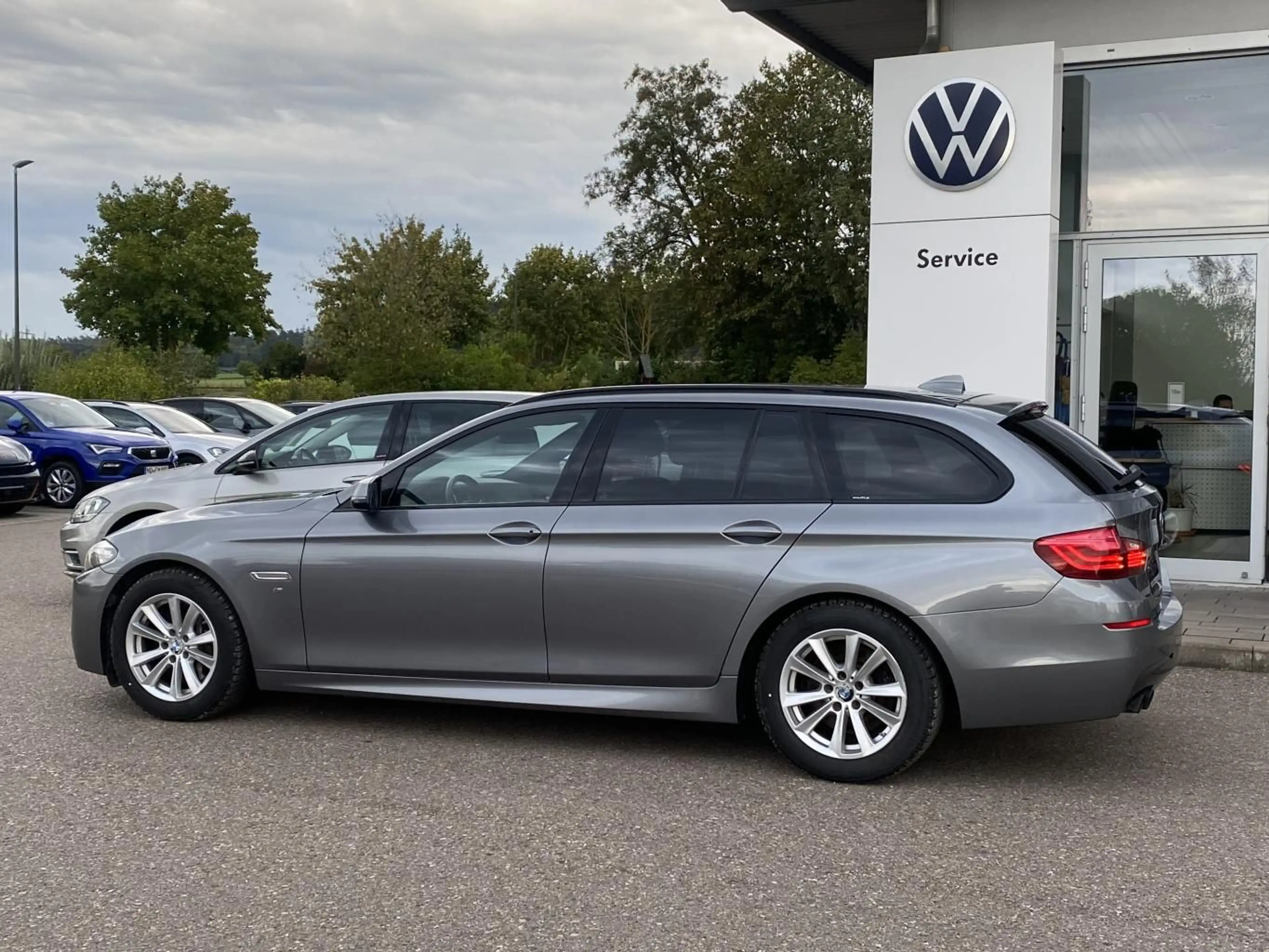 BMW 525 d 2.0 Touring M-PAKET FACELIFT+XENON+NAVI+M- — photo 3