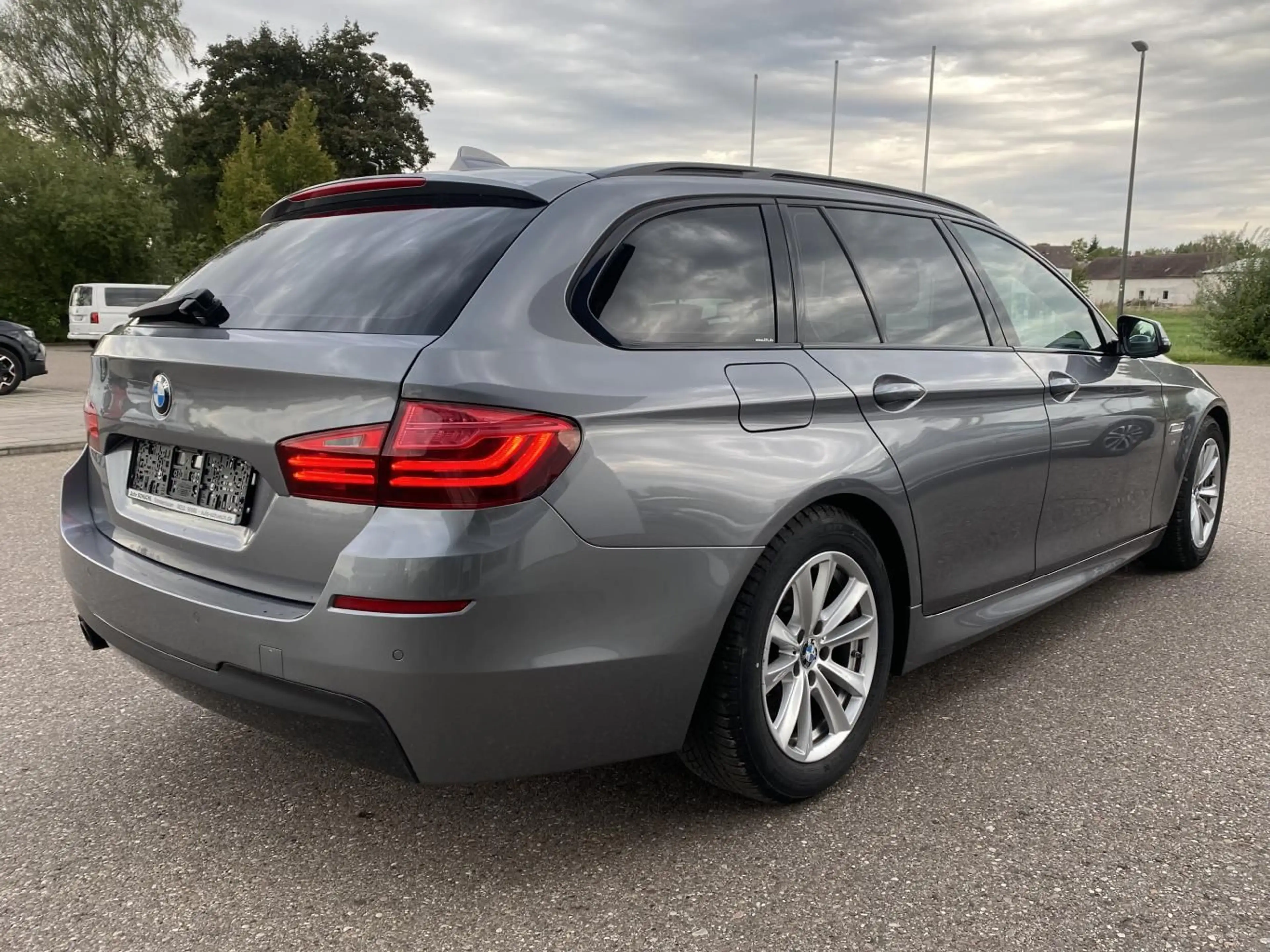 BMW 525 d 2.0 Touring M-PAKET FACELIFT+XENON+NAVI+M- — photo 6