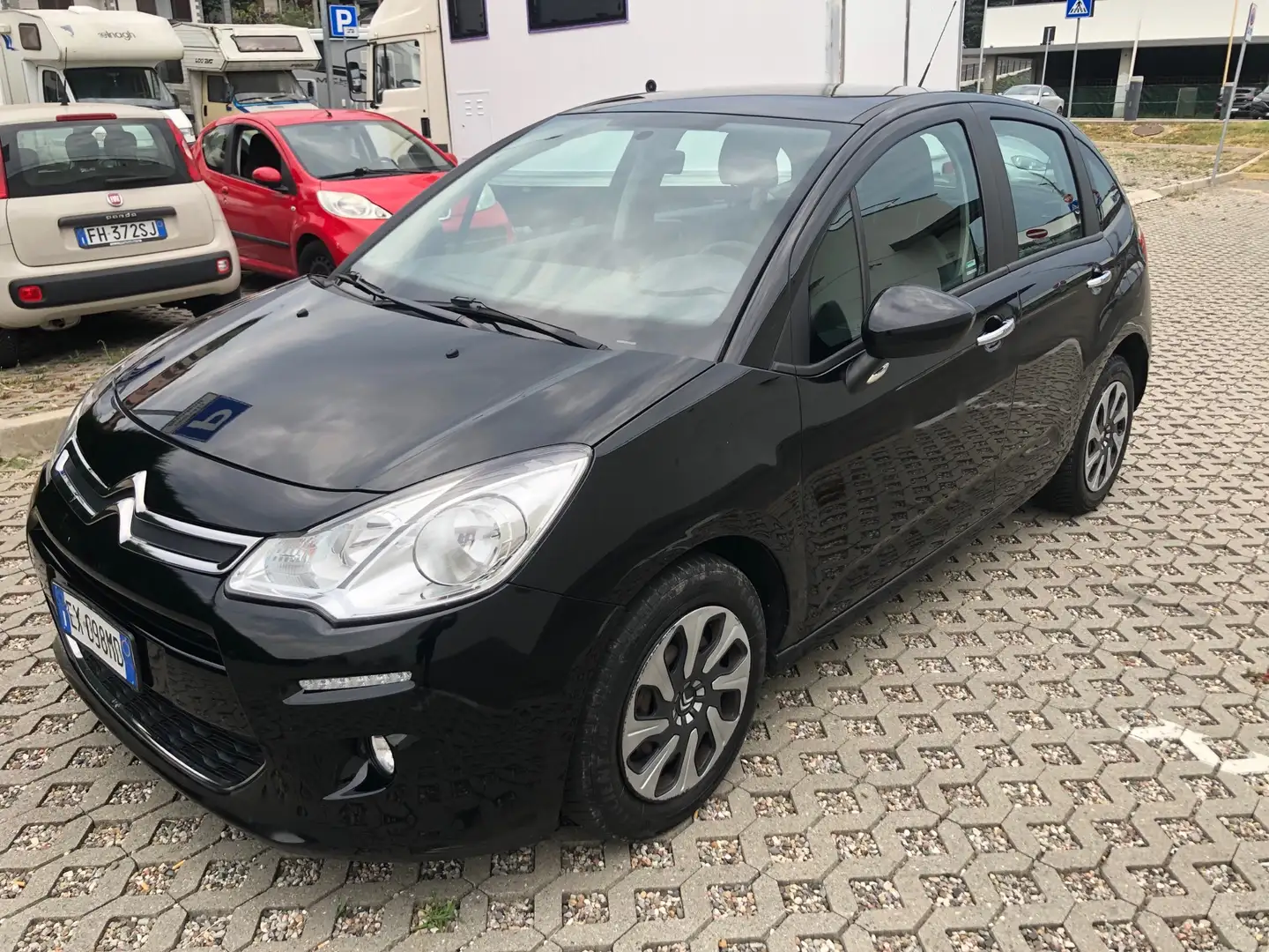 Citroen C3 1.2 vti Exclusive 82cv - 2