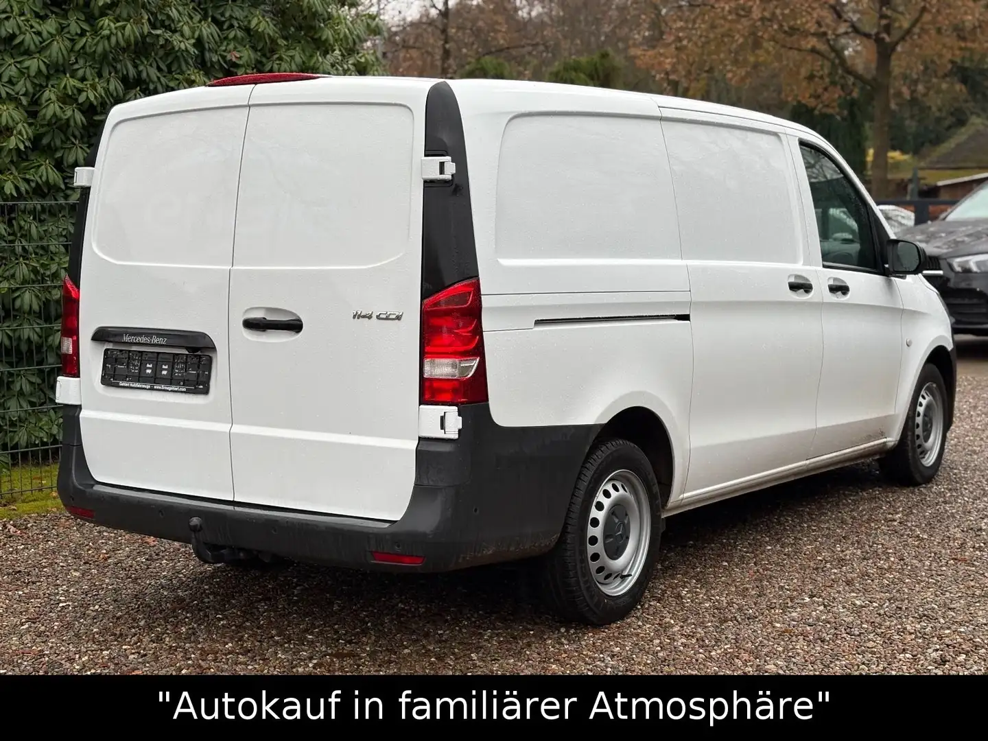 Mercedes-Benz Vito 114 CDI FWD lang AHK+TEMPO+KAMERA+SITZH. Weiß - 2
