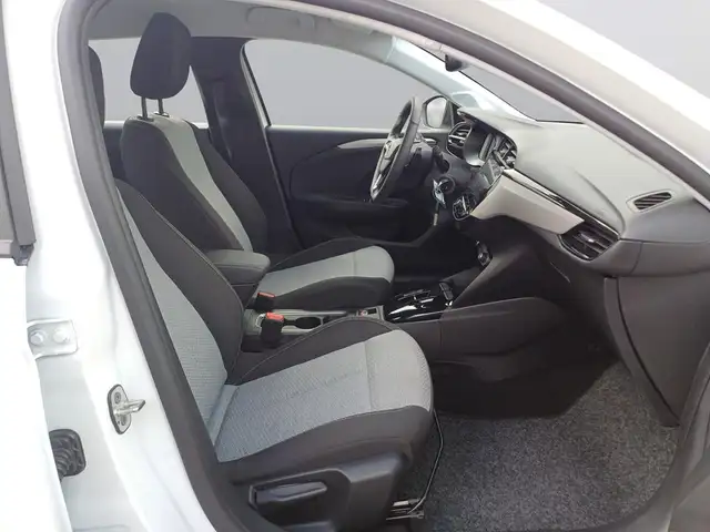 Opel Corsa view 13