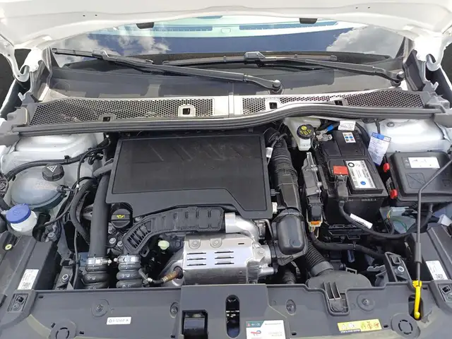 Opel Corsa view 8