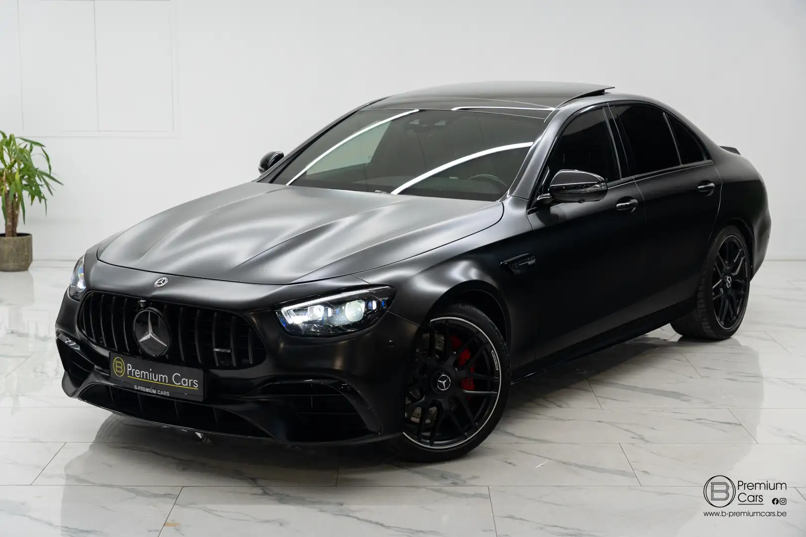 Mercedes-Benz E 63 AMG S 4M+! Ultra Full Options! Stage 2, 711PK!Massage! Noir - 2