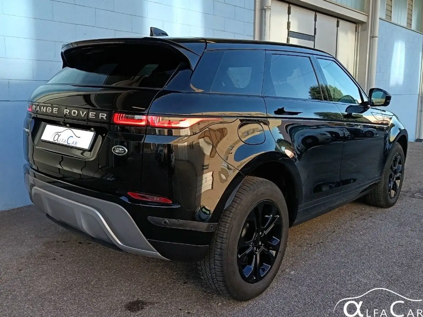 Land Rover Range Rover Evoque 1.5 I3 PHEV 300 CV AWD Auto S Nero - 2