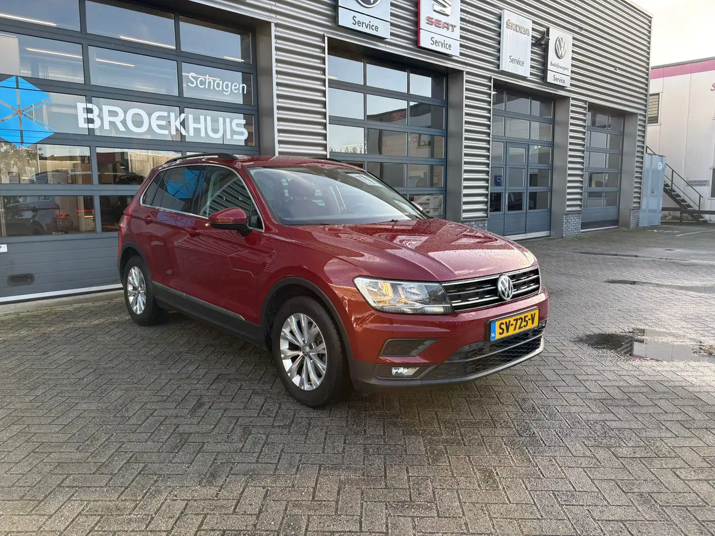Volkswagen Tiguan 1.4 TSI 125 pk Comfortline | Airco (automatisch) | Rouge - 2