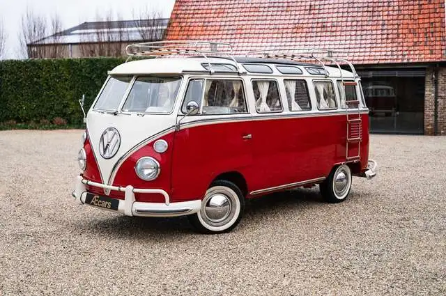 Volkswagen T1 KOMBI / SAMBA STYLE /TOP CONDITION /SAFARI WINDOWS