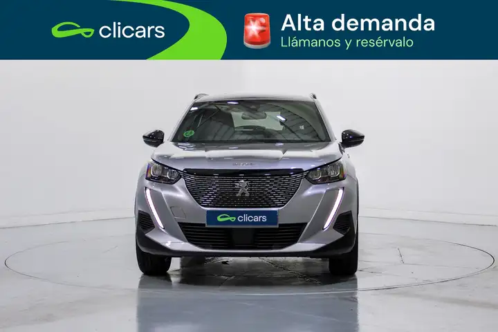 Peugeot 2008 2023, foto 2