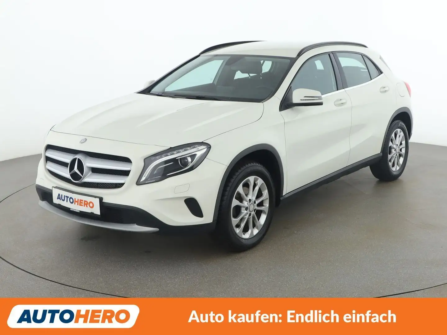 Mercedes-Benz GLA 180 GLA 180 d Standard Weiß - 1