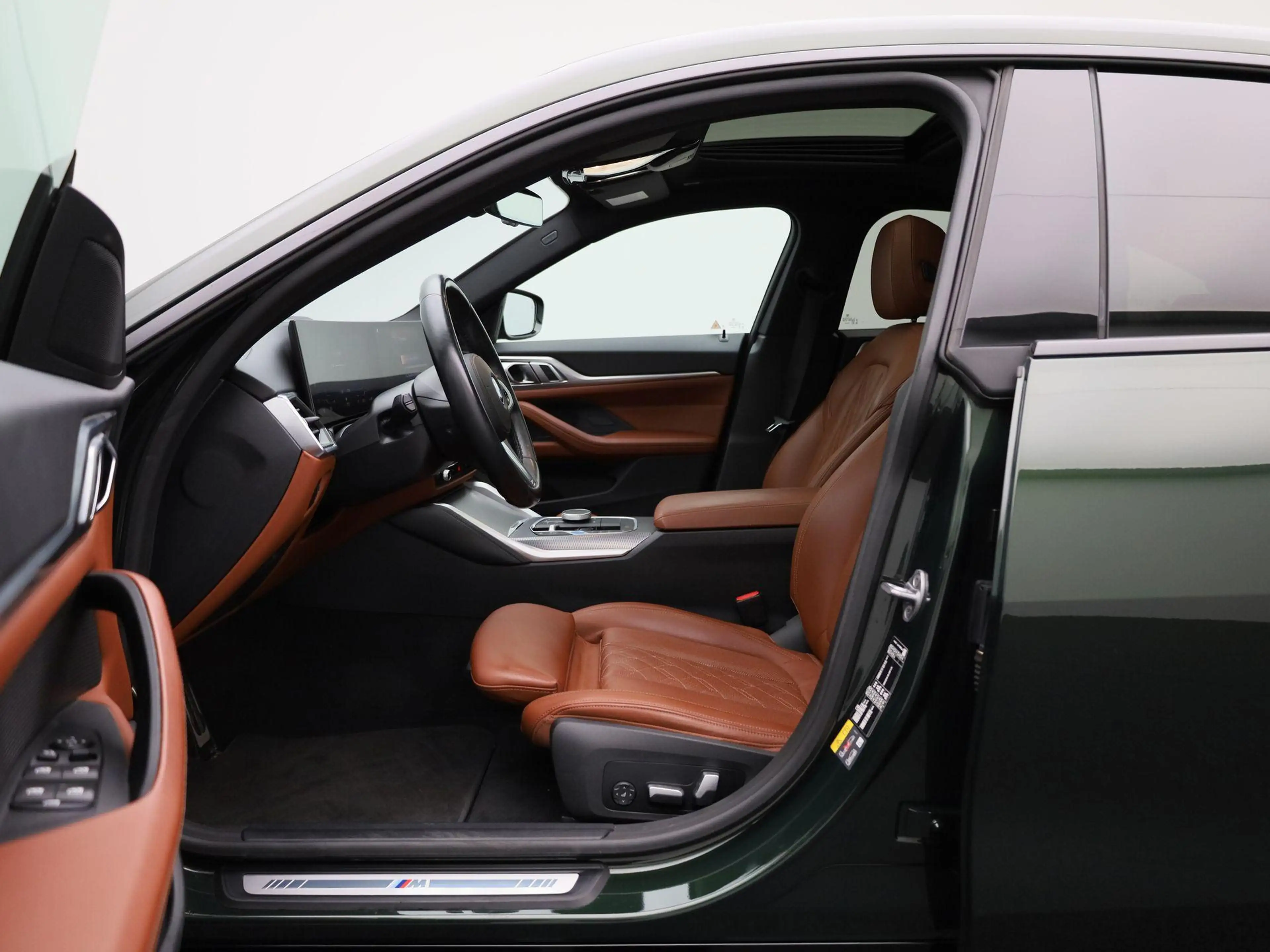BMW i4 eDrive40 High Executive 84 kWh — photo 9
