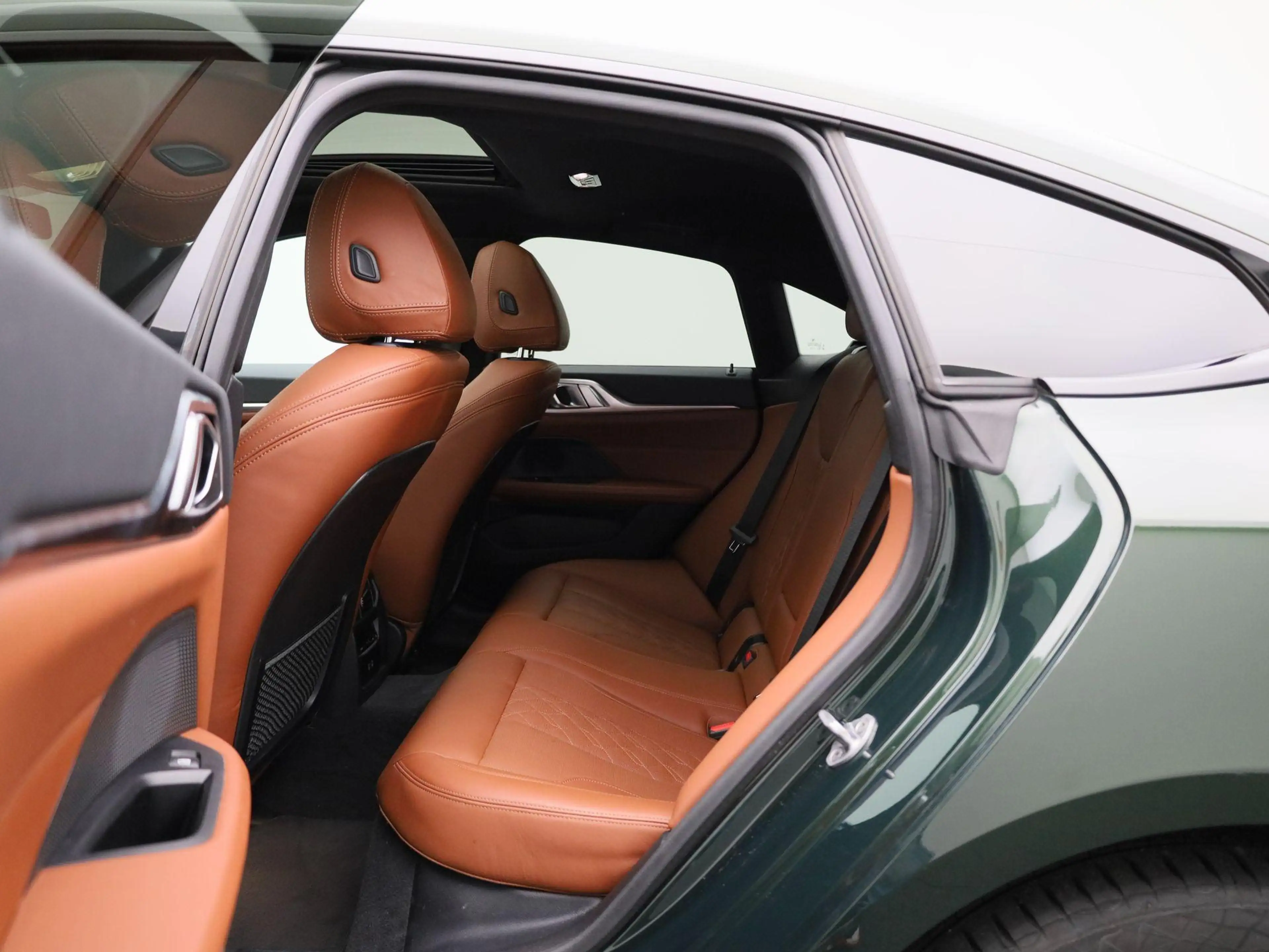 BMW i4 eDrive40 High Executive 84 kWh — photo 10