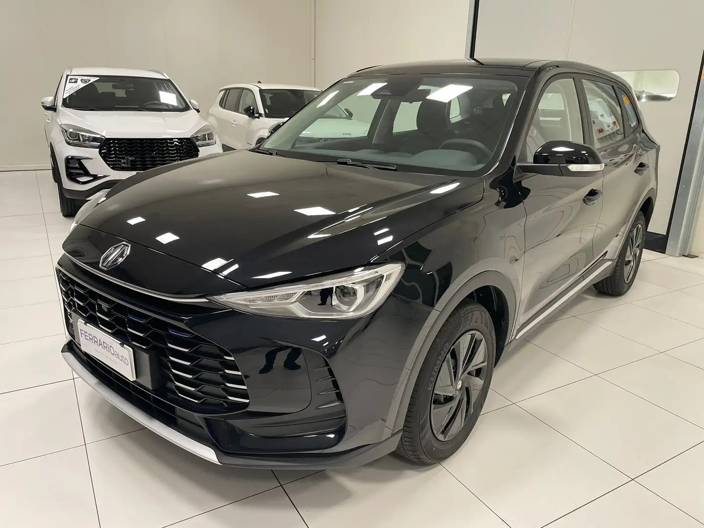 MG ZS NUOVA ZS 1.5 Standard - KM0 - Zwart - 1