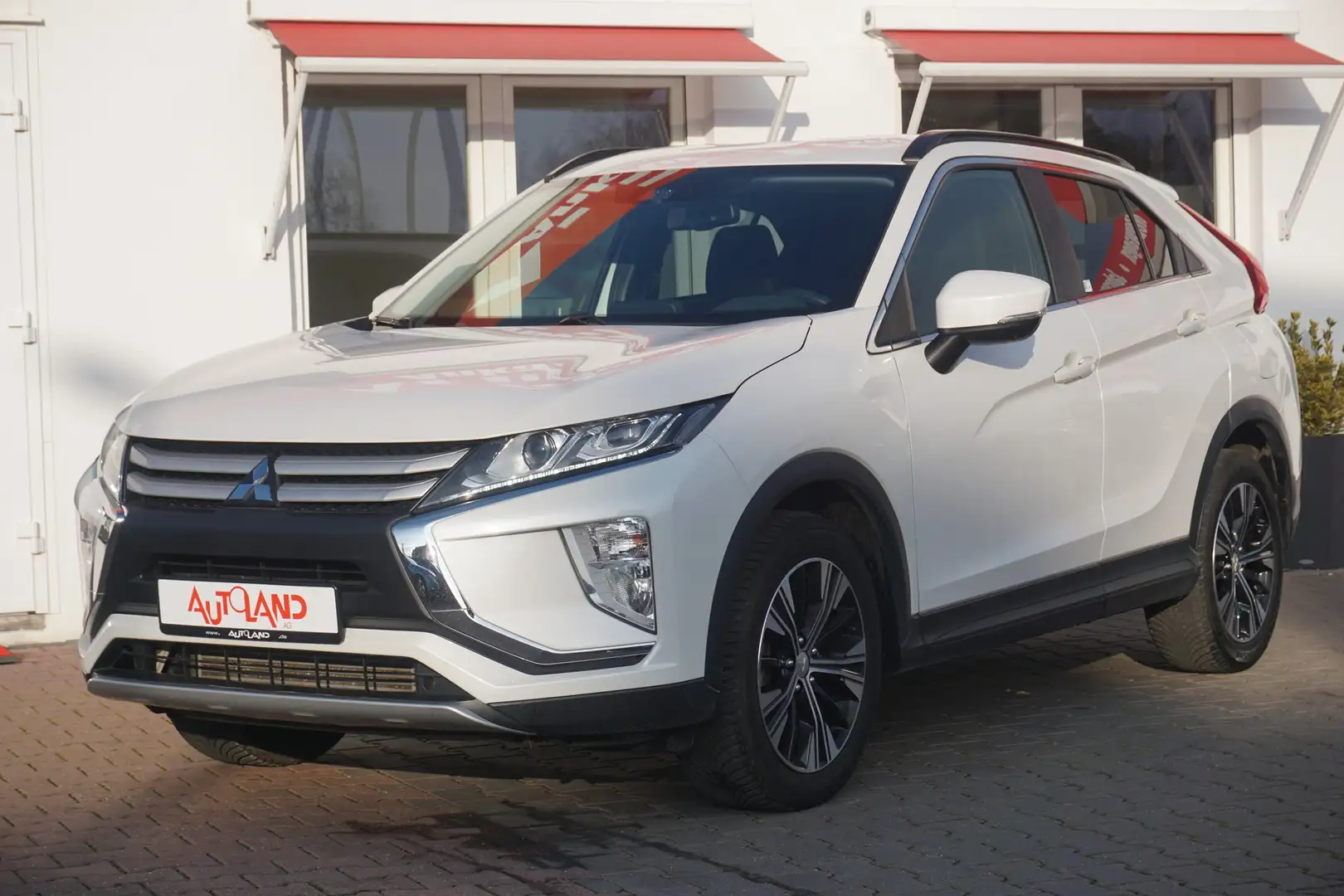 Mitsubishi Eclipse Cross 1.5 T-MIVEC Android Apple Kamera White - 2