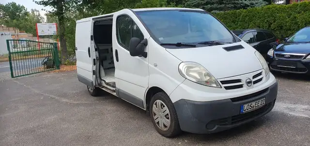 Nissan Primastar LKW Geschl.Kasten