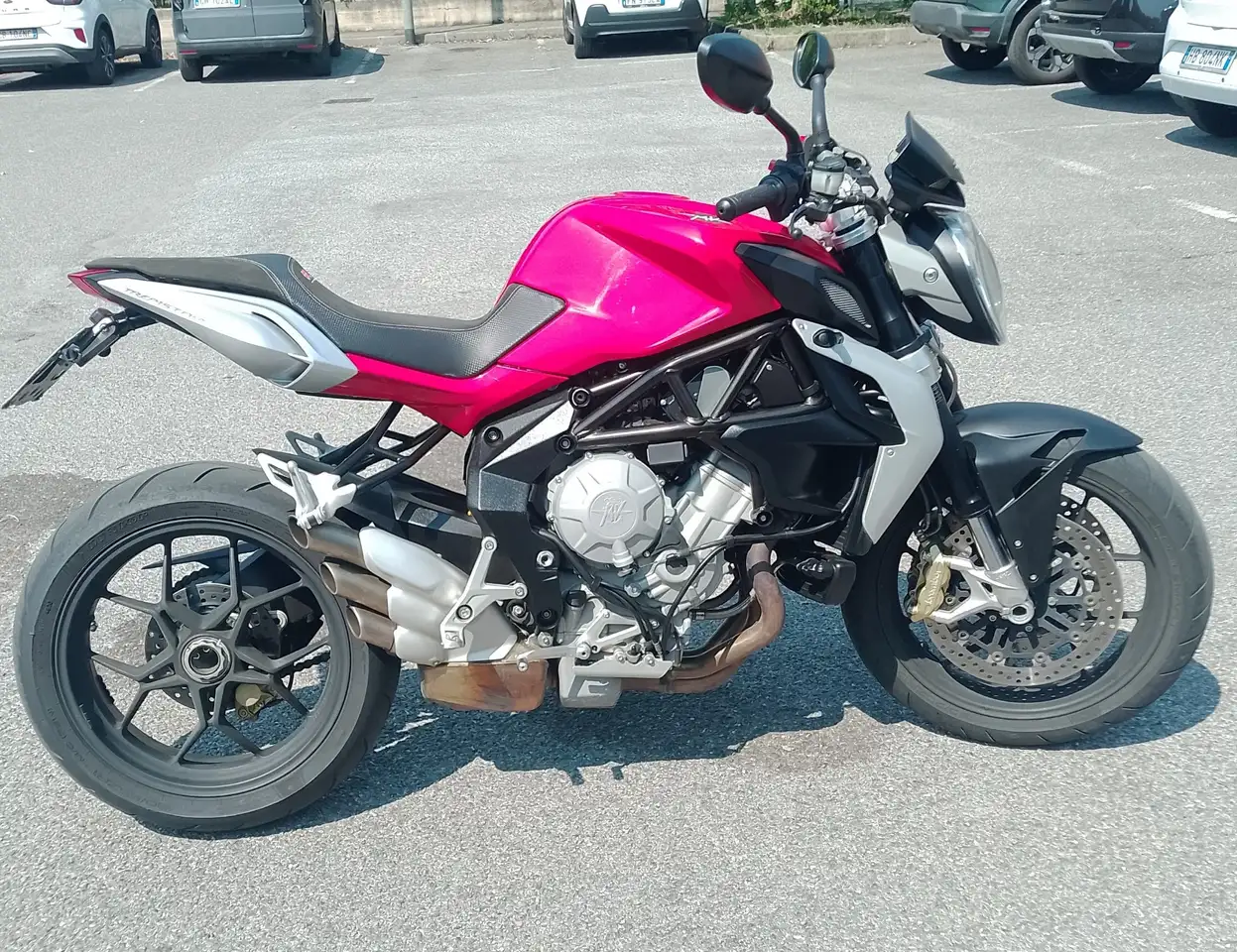 MV Agusta Brutale 675