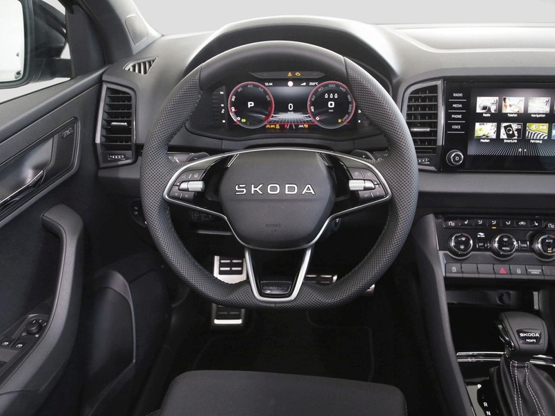 Skoda Karoq Sportline 2.0 TSI UPE 50.810 4x4 AHK — photo 15