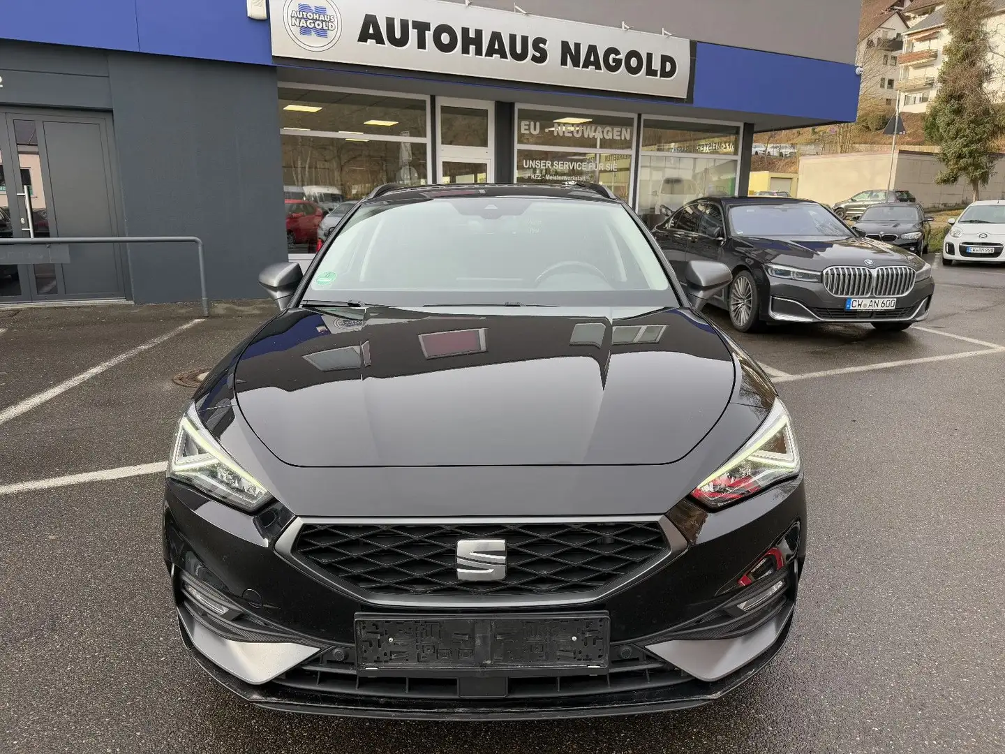 SEAT Leon Sportstourer FR Assist AHK LED Temp SHZ Schwarz - 2