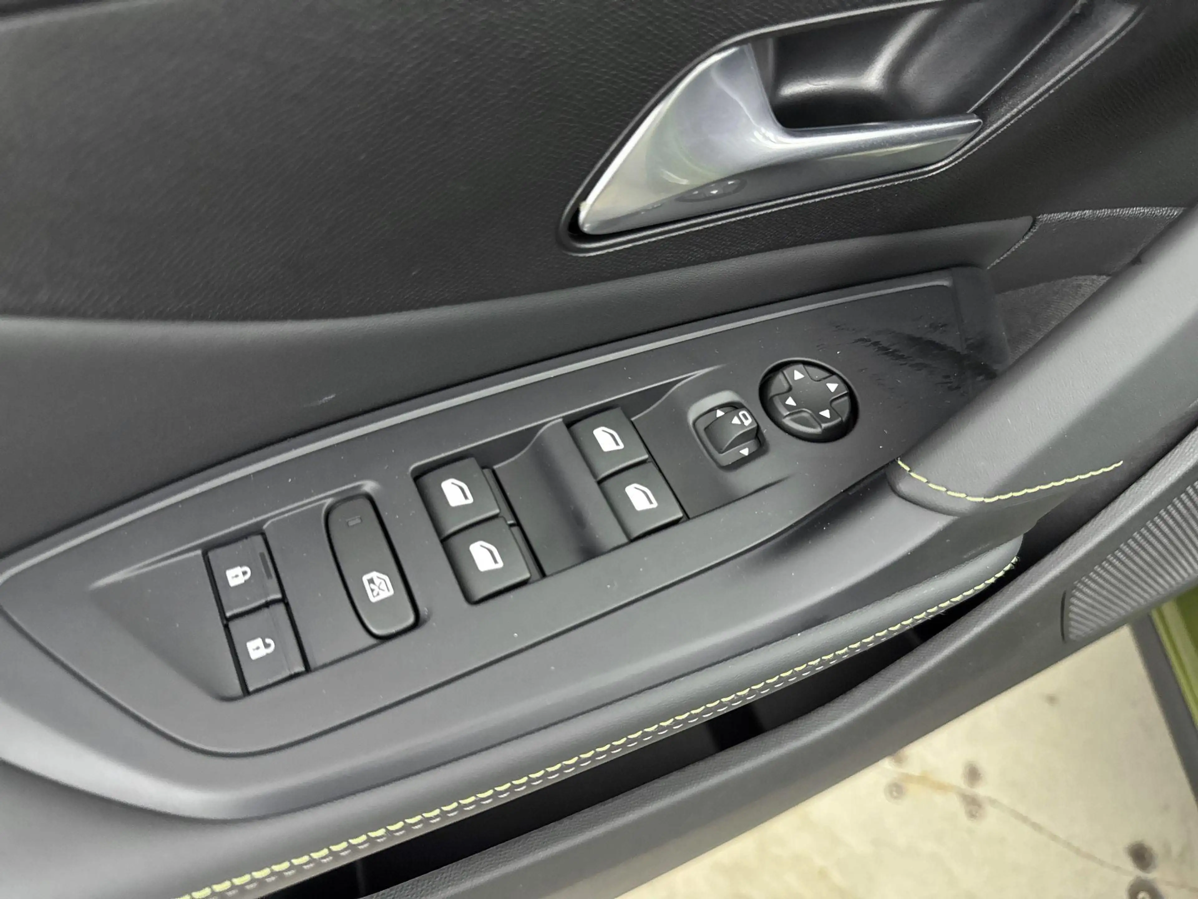Peugeot 408 e-408 GT Exclusive 58 kWh 213pk | Demo deal! | Led — photo 15