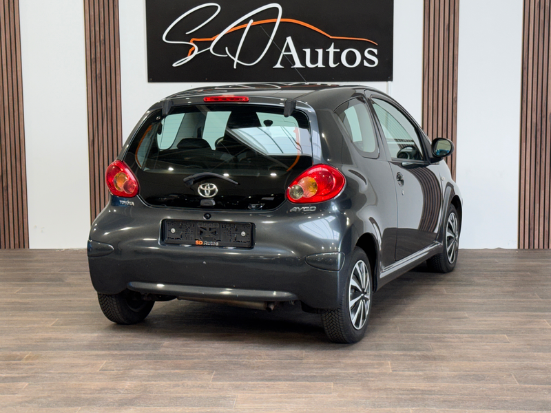 Toyota Aygo 1.0i* BOÎTE AUTOMATIQUE * AIRCO * GARANTIE * CARNET * — photo 4
