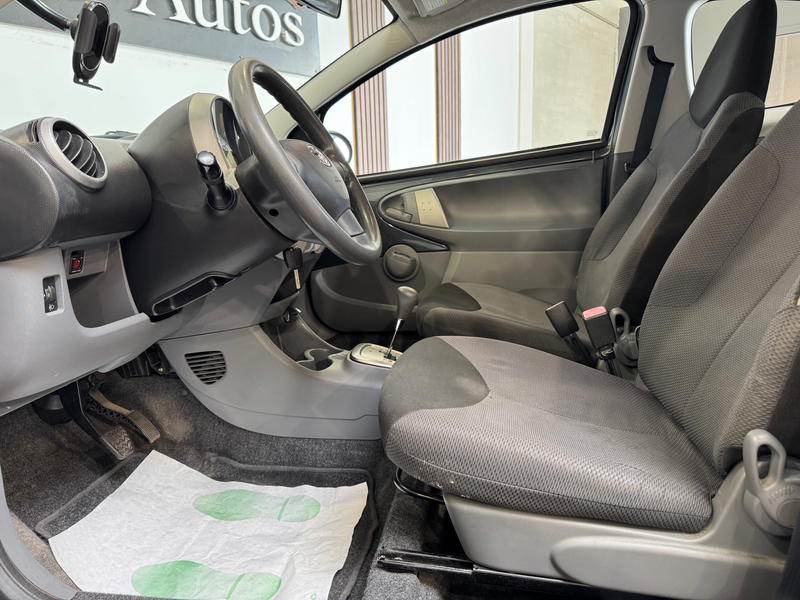 Toyota Aygo 1.0i* BOÎTE AUTOMATIQUE * AIRCO * GARANTIE * CARNET * — photo 8