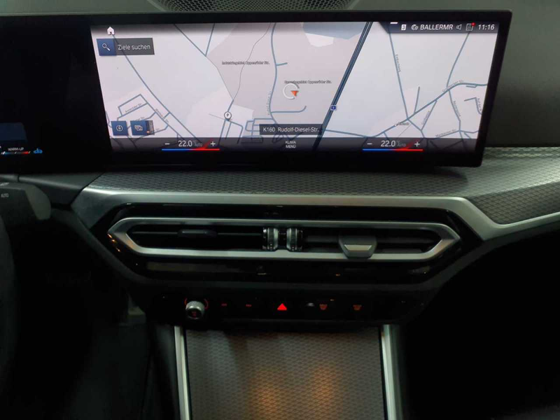 BMW 330 330d Aut. M-SPORTPAKET AHK KAMERA LED — photo 6