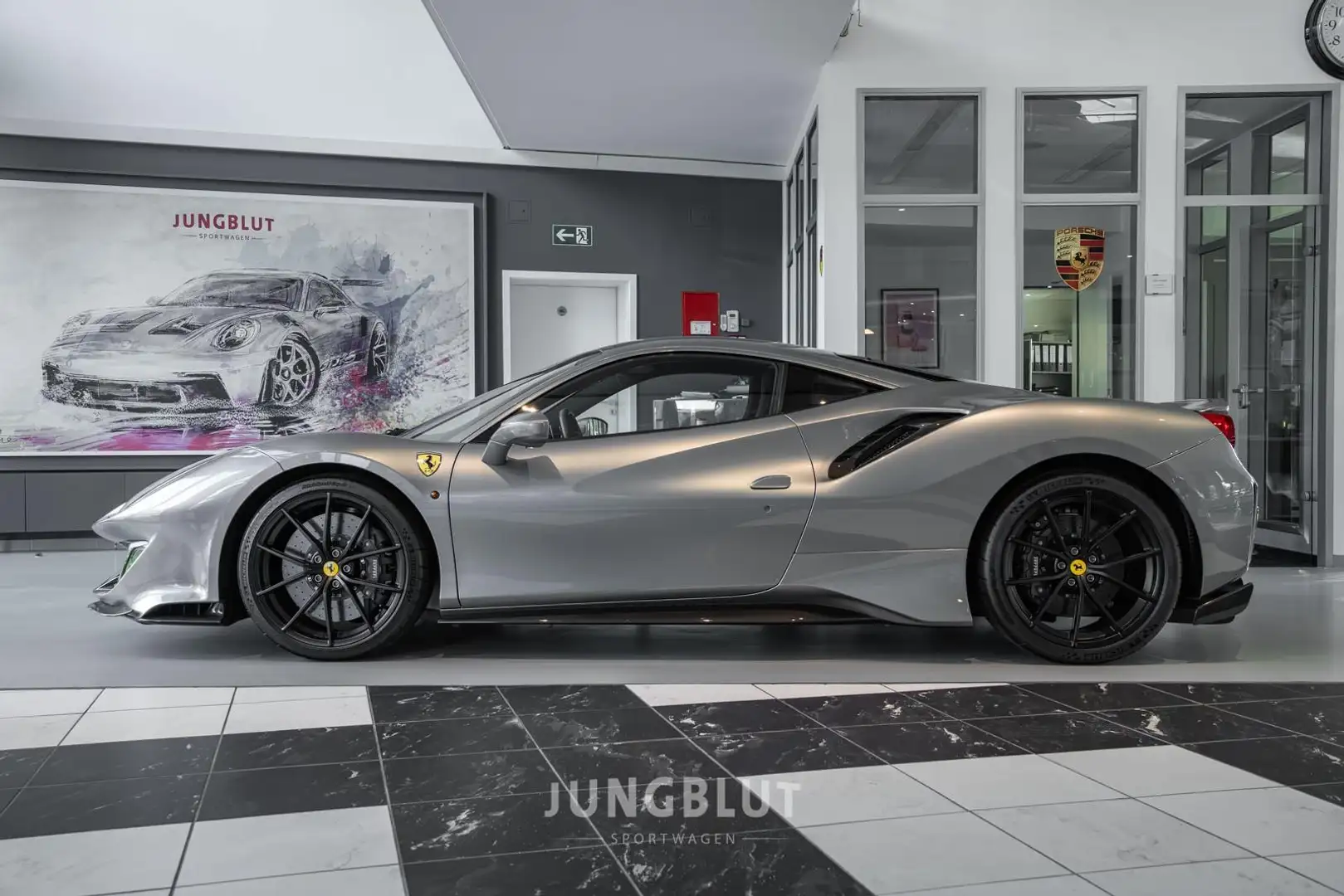 Ferrari 488 Pista + Carbon + Power Garantie 07/27 Серый - 2