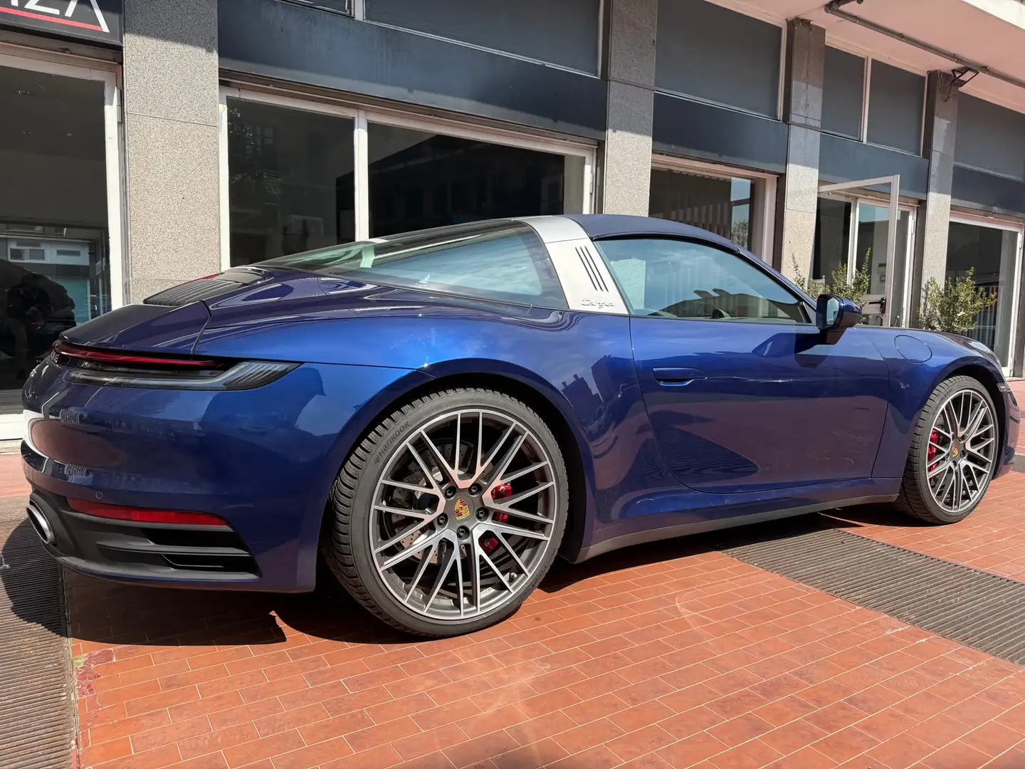 Porsche 911 992 911 Targa 3.0 4S auto Blau - 1