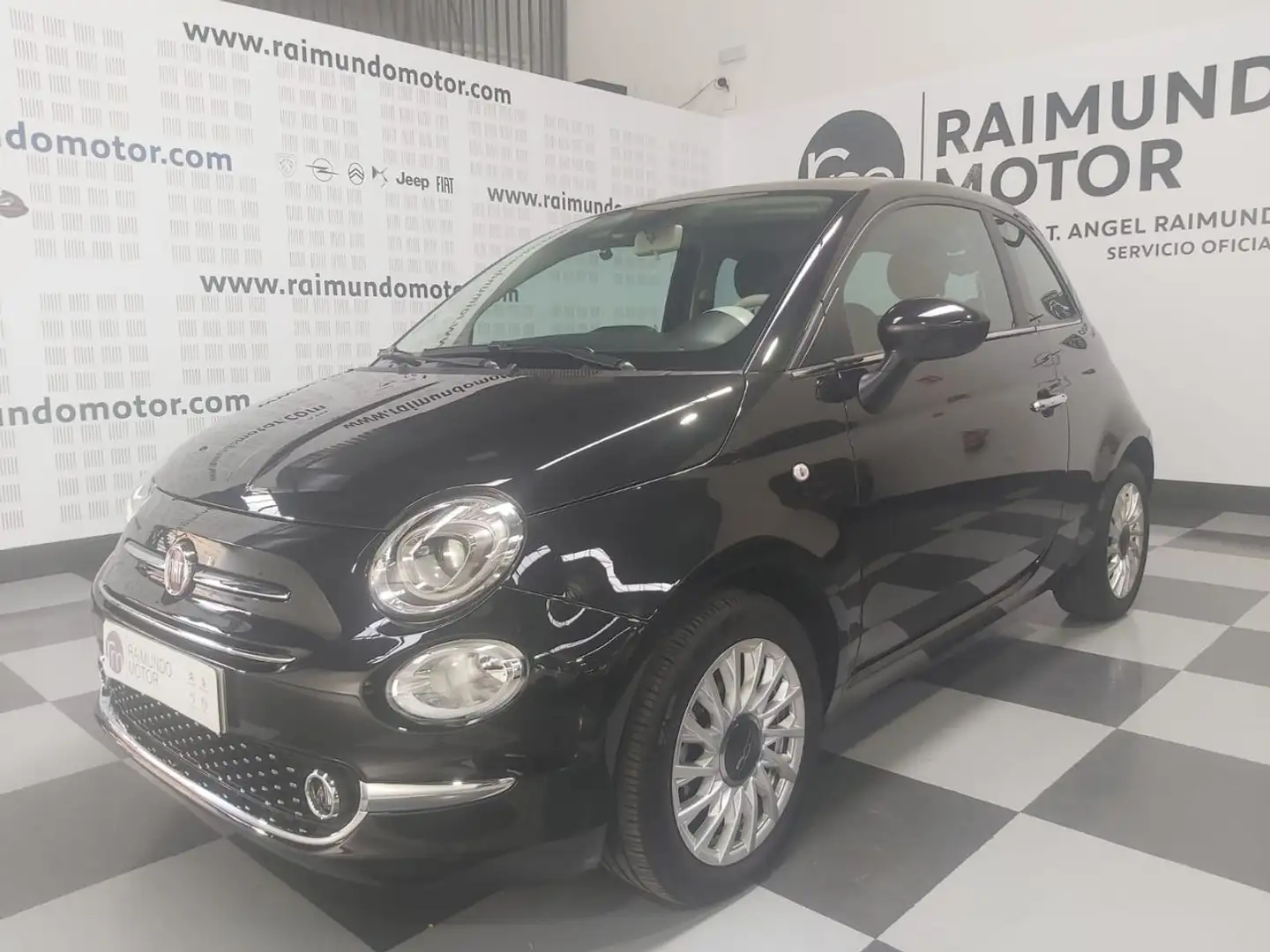 Fiat 500 1.0 Hybrid 70cv Dolcevita Schwarz - 1