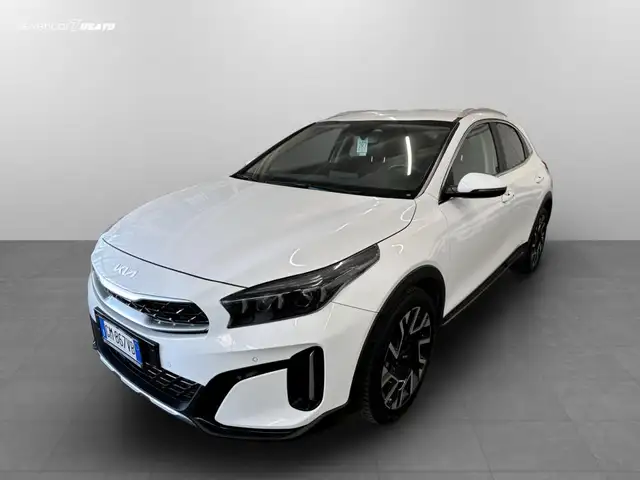 Kia XCeed 1.6 crdi mhev Business 136cv imt