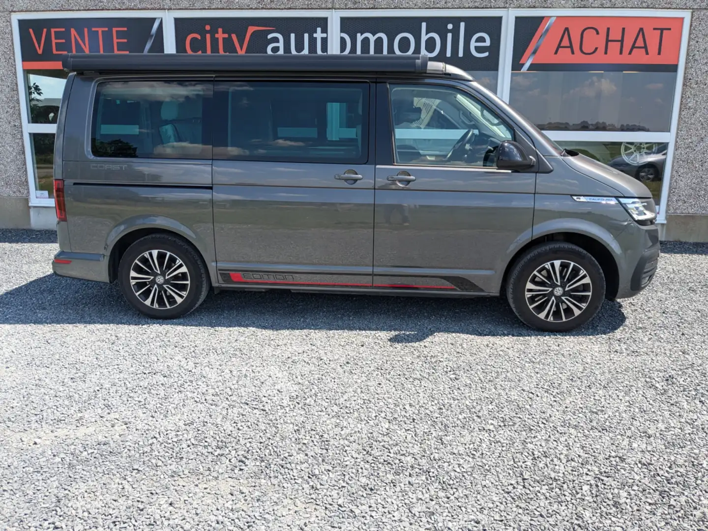 Volkswagen T6.1 California 2.0 TDI DSG 4MOTION CARPLAY DOUCHE CUISINE 2 COUCH Gris - 2