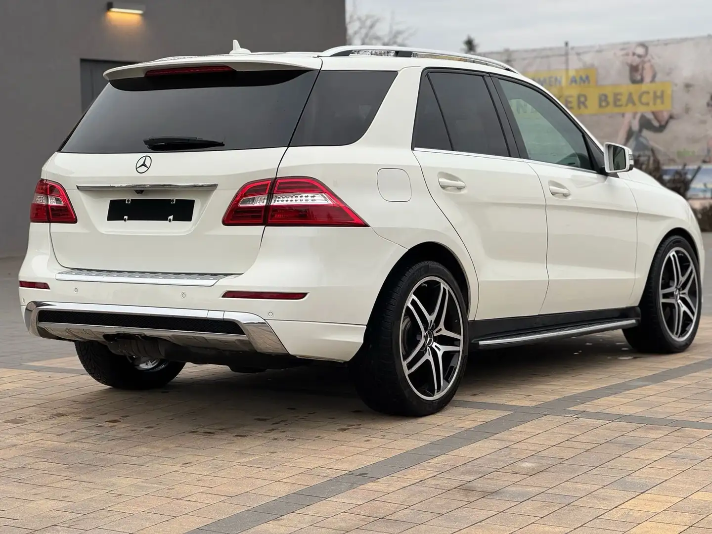 Mercedes-Benz ML 350 ML 350 CDI BlueTec (166.024) Weiß - 2