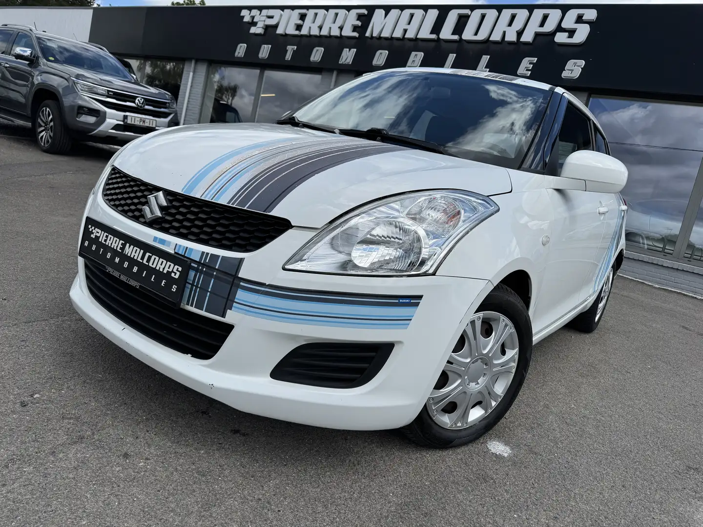 Suzuki Swift 1.2i GL Airco / USB / MARCHAND OU EXPORT Blanc - 1