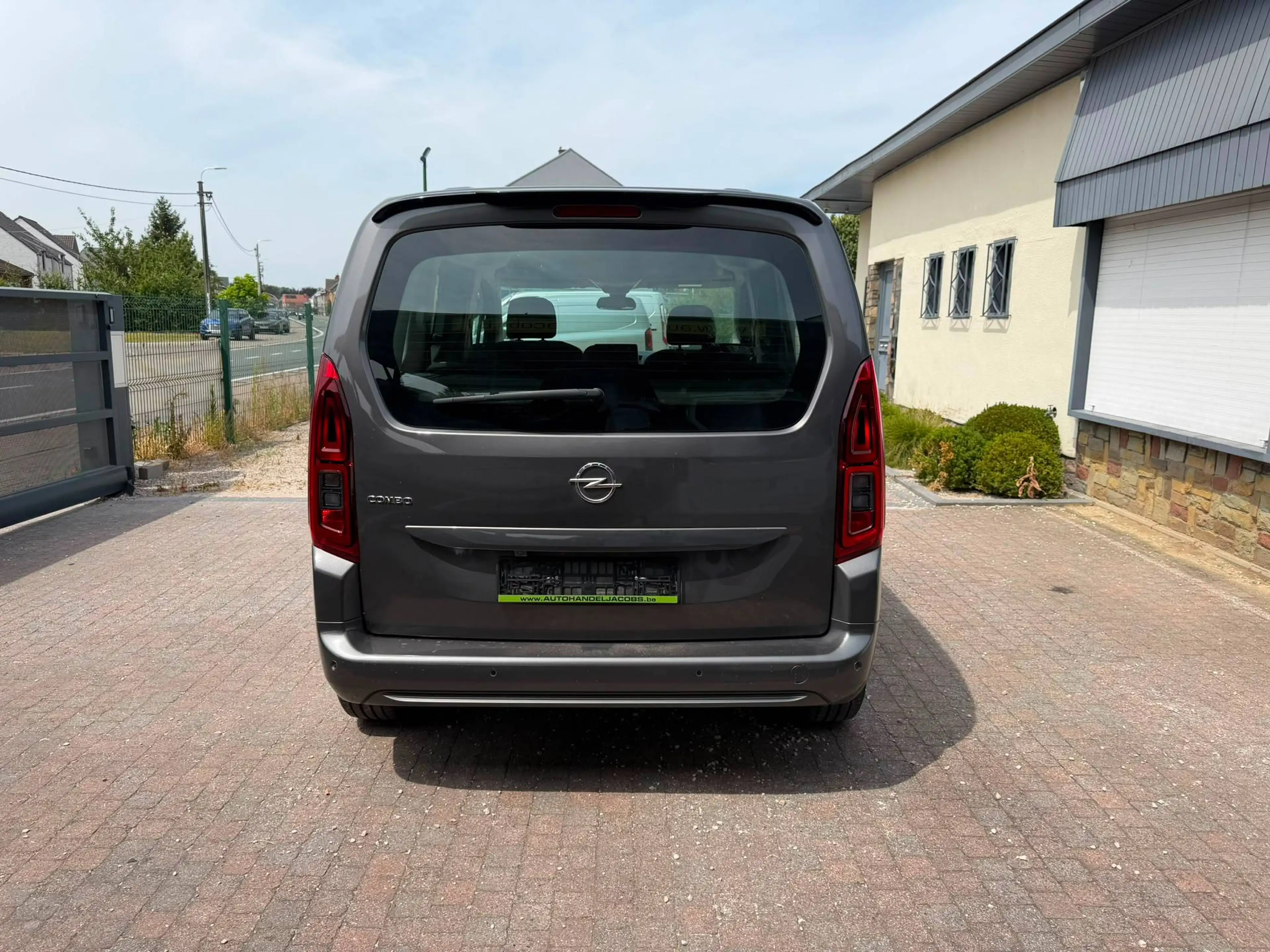 Opel Combo Life 5ZITPL * 1.2BENZ * 2 SCHUIFDEUREN * AUT AIRCO * CAMERA * GPS — photo 7